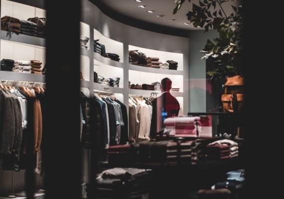 5 Tips Membeli Baju Lebaran