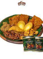 gudeg telur tahu 300