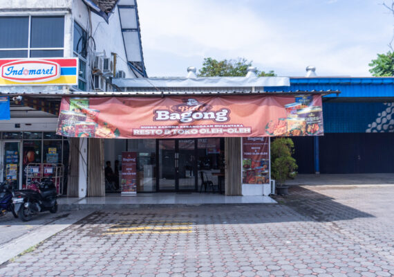 Resto Gudeg Jogja dan Pusat Oleh-Oleh Khas Yogyakarta